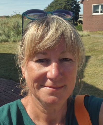 Porträt von Silke Neuhäuser